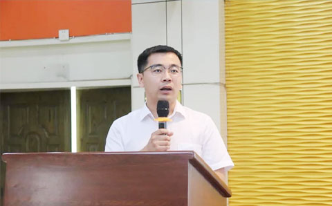 城望集團(tuán)總裁王廣慶受邀為東阿經(jīng)濟(jì)開發(fā)區(qū)“跬步”論壇作產(chǎn)業(yè)基金專題講座